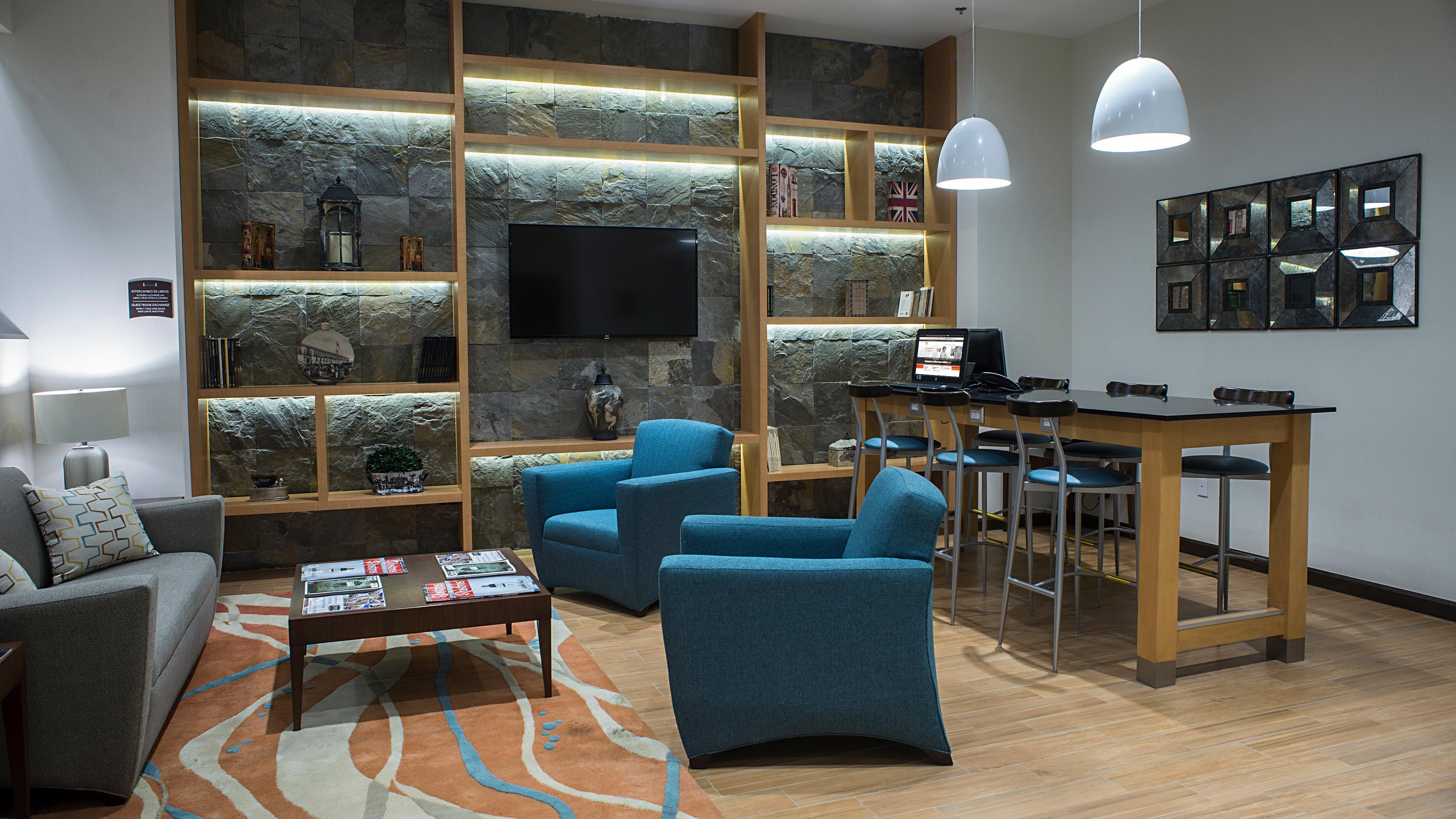 Staybridge Suites Puebla By Ihg Exterior photo